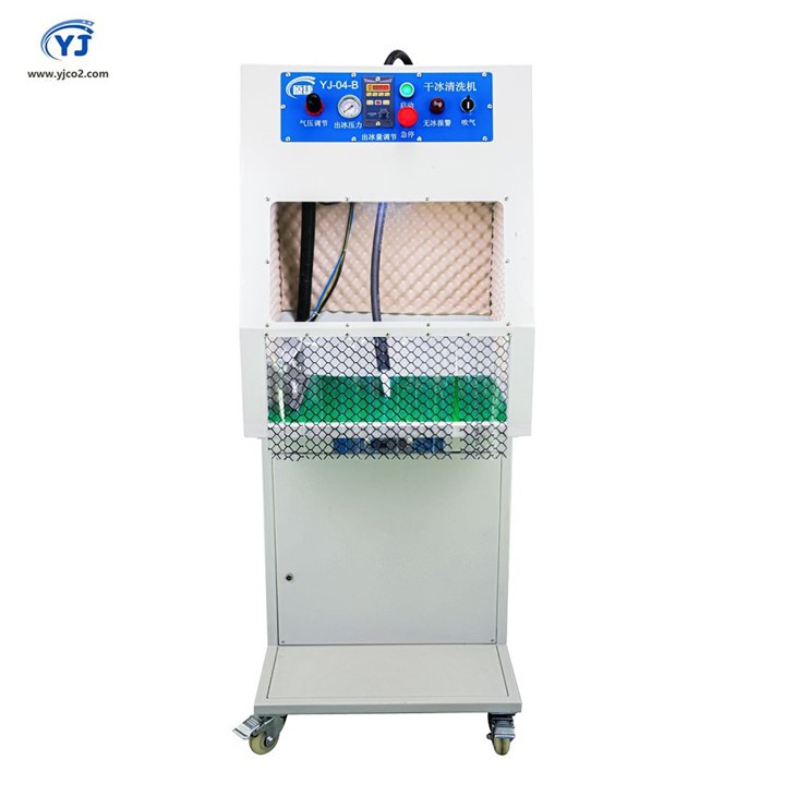 Flusso di pulizia del ghiaccio secco